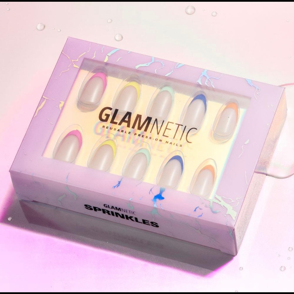 **New Glamnetic sprinkles press on nails kit